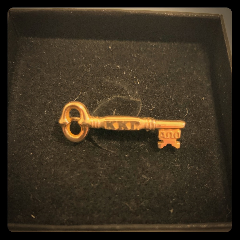 Vintage Kappa Kappa Gamma Gold Pin
